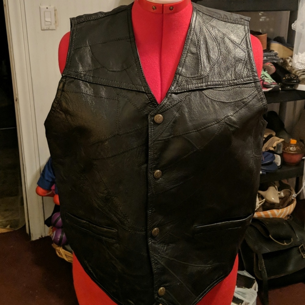 Unisex leather vest